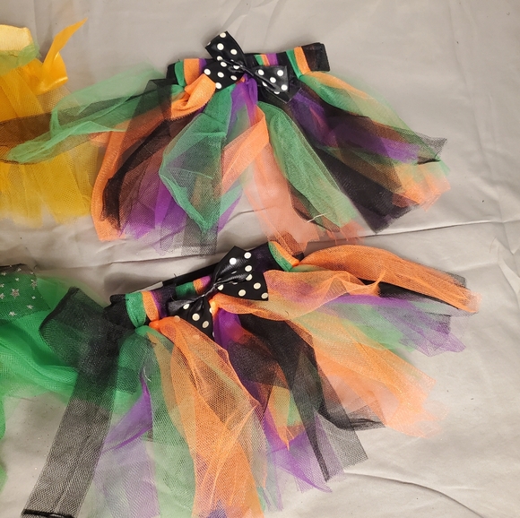 Adorable Set of 4 Animal Dog/Cat/Farm Animal Halloween Holiday Tutu Costume - Picture 3 of 8